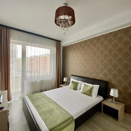Valy Summerland * Mamaia